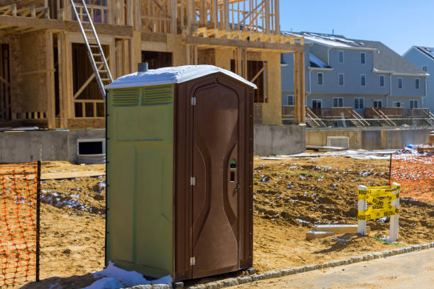 Porta potty delivery and setup in New Hope, MS